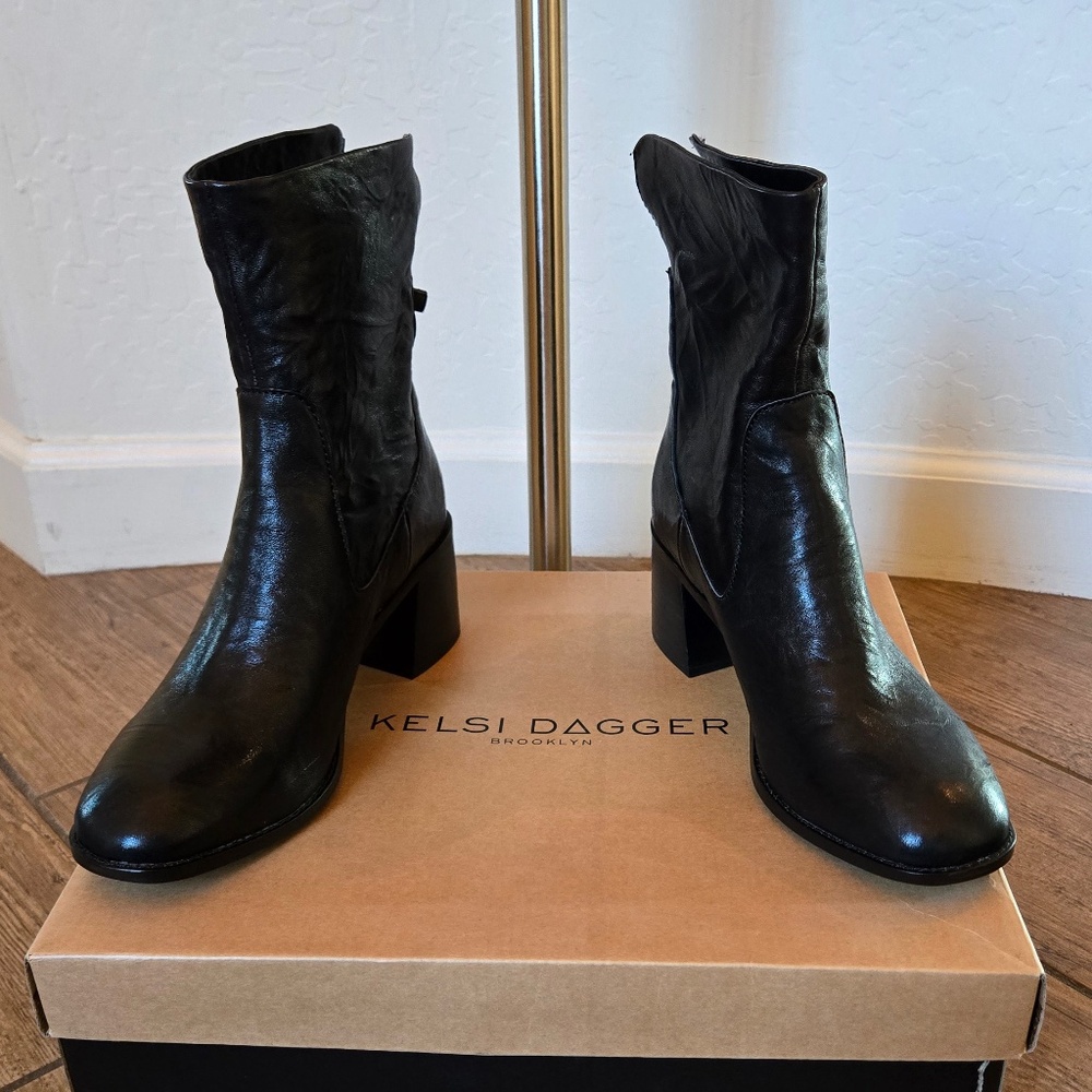 Kelsi Dagger Brooklyn Island Bootie